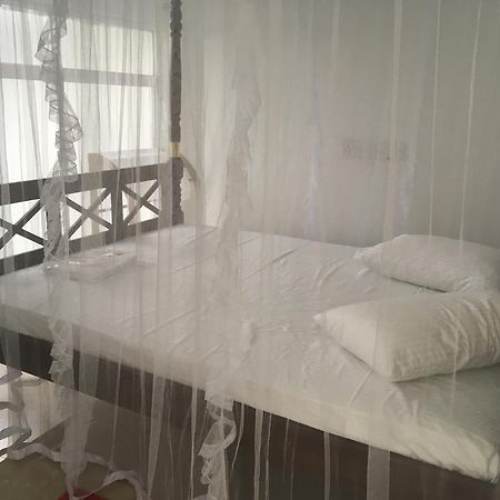 Gold Coast Resort Weligama Luaran gambar