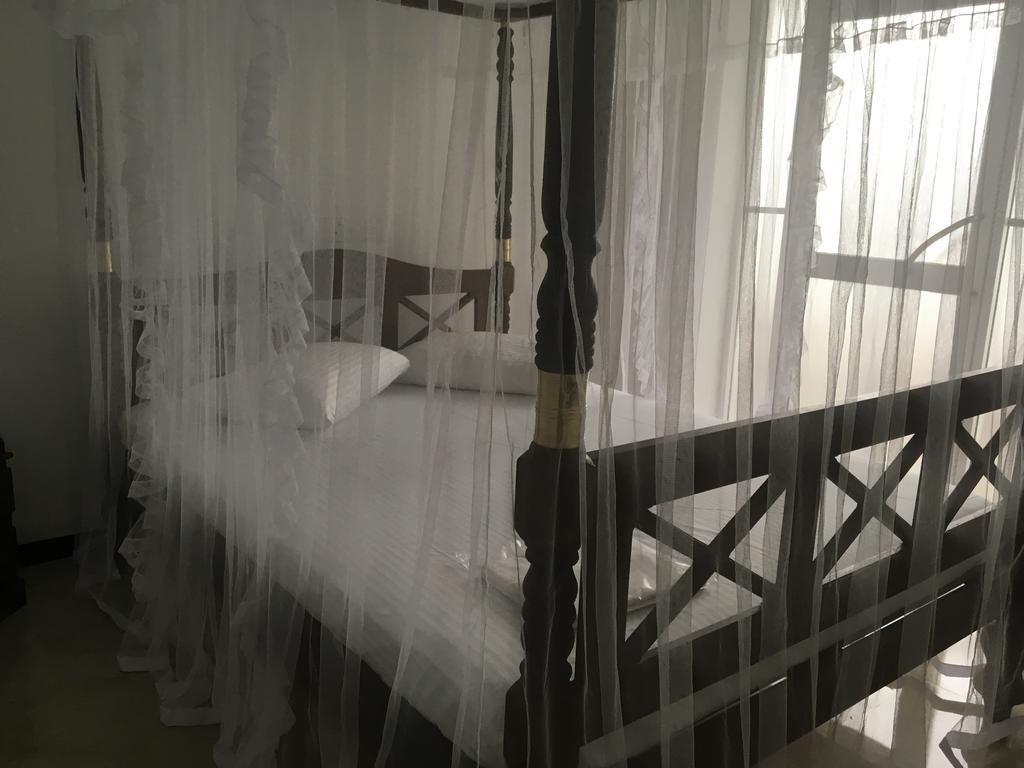 Gold Coast Resort Weligama Luaran gambar